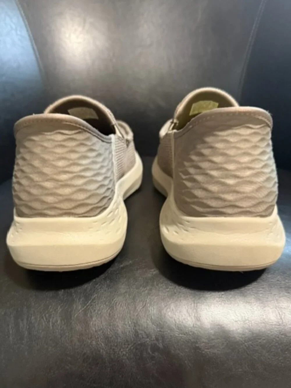 NWOB Skechers Hands Free Slip-Ins Foam Taupe Size 11